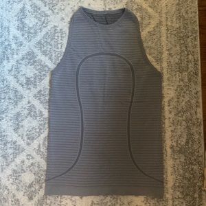 Gray Lululemon shirt